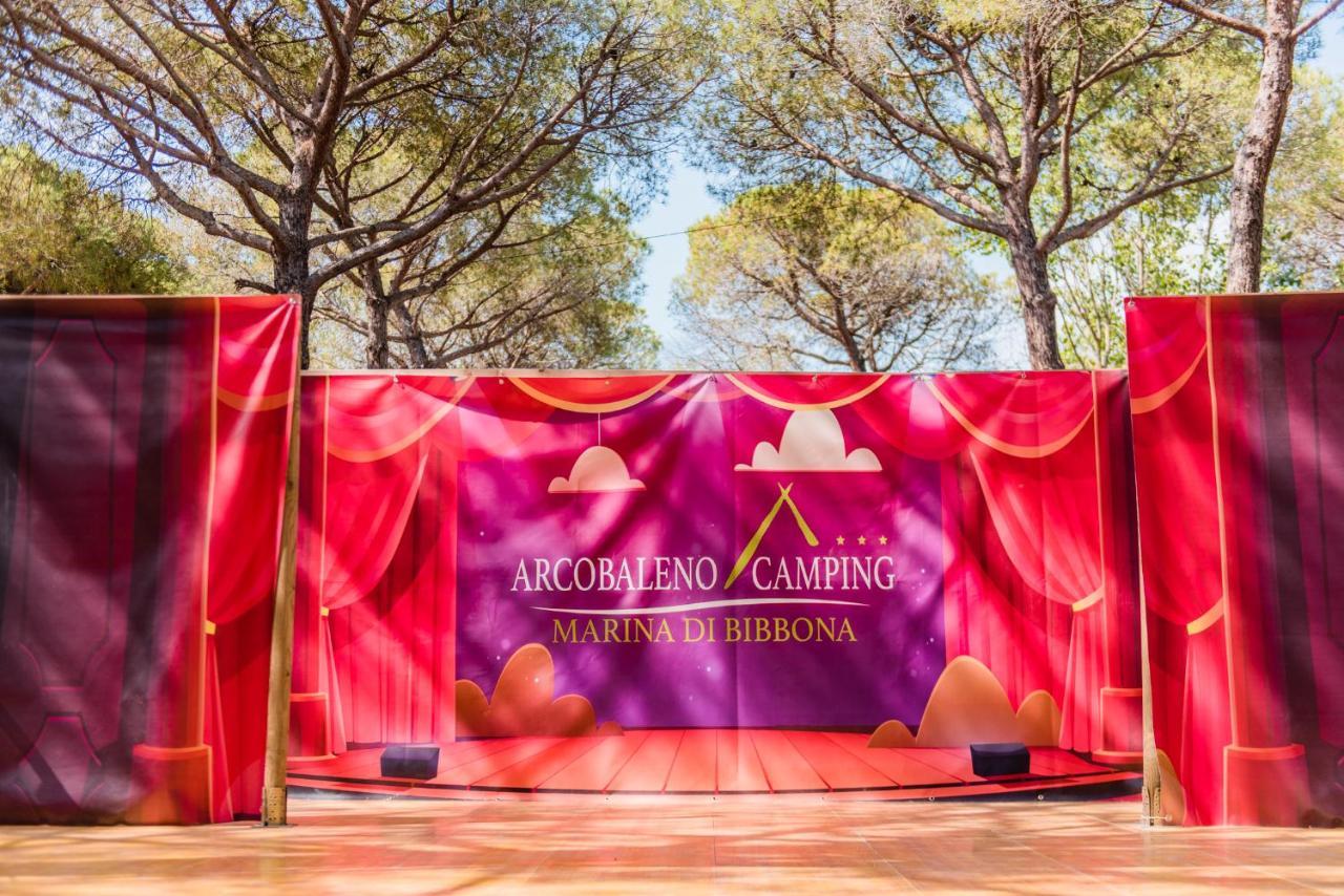 Camping Arcobaleno マリーナ・ディ・ビッボーナ エクステリア 写真