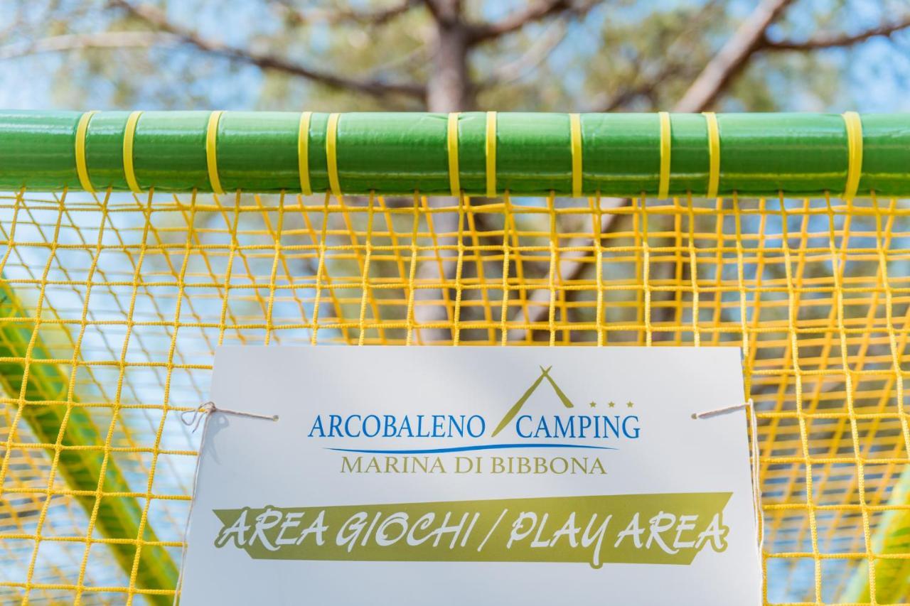 Camping Arcobaleno マリーナ・ディ・ビッボーナ エクステリア 写真